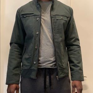 Men’s dark green grey tone lightweight jacket